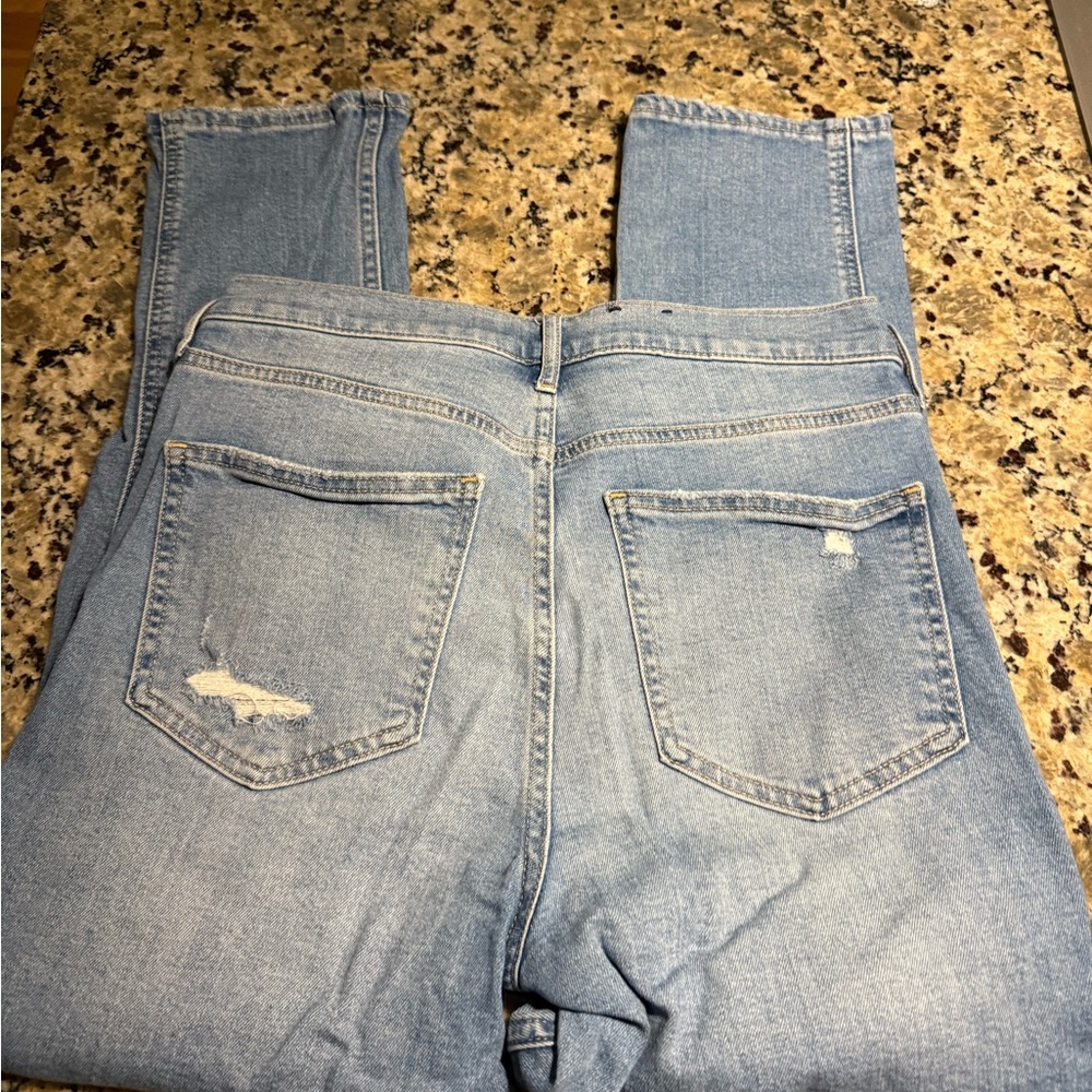 GAP women’s  Slim High Rise Jeans - Denim Blue